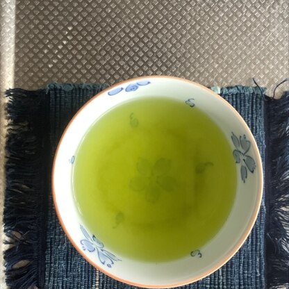 温かい緑茶の季節ですね♪
美味しかったです
ありがとうございました（╹◡╹）